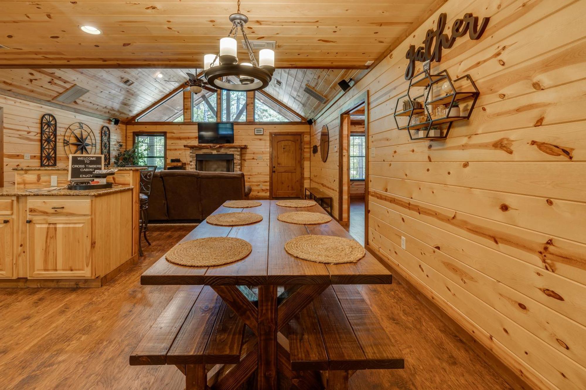 ברוקן בו Cross Timbers Cabin On The Grove'S 25-Acres מראה חיצוני תמונה
