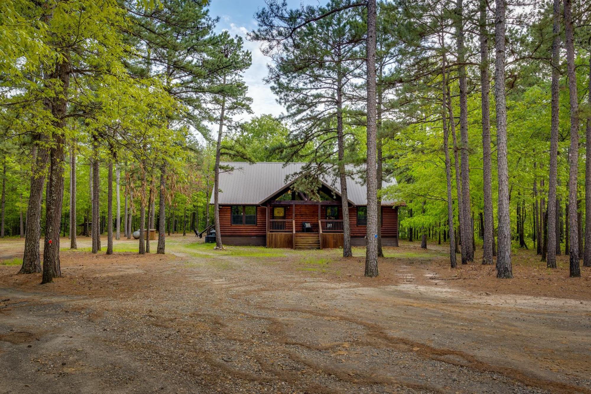 ברוקן בו Cross Timbers Cabin On The Grove'S 25-Acres מראה חיצוני תמונה