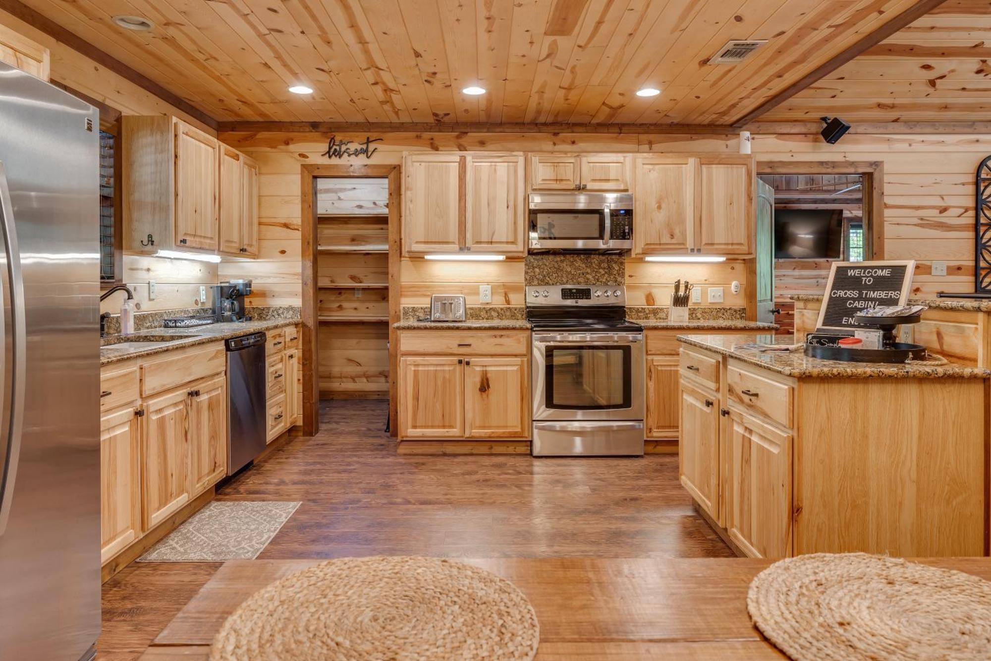 ברוקן בו Cross Timbers Cabin On The Grove'S 25-Acres מראה חיצוני תמונה