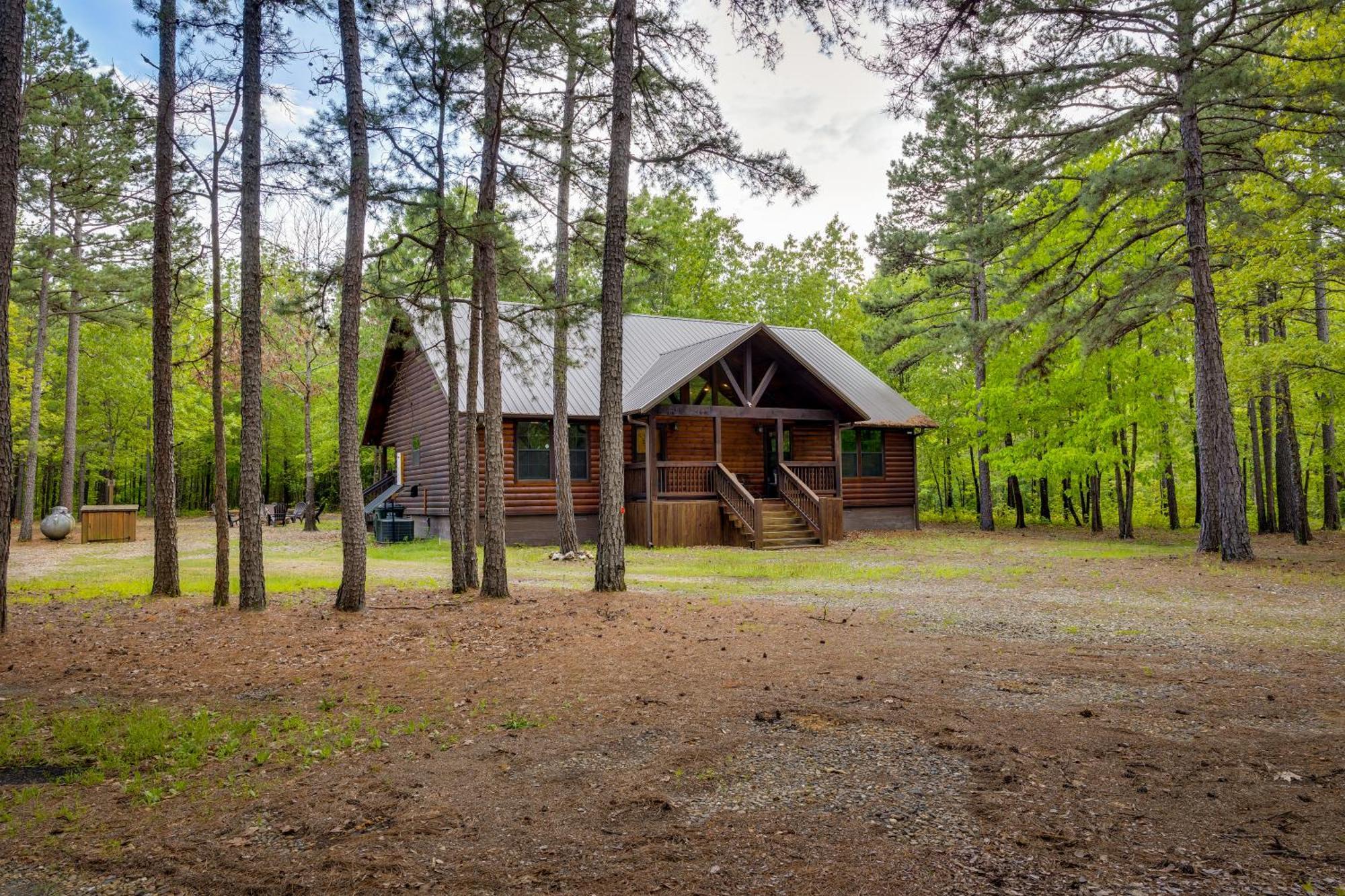 ברוקן בו Cross Timbers Cabin On The Grove'S 25-Acres מראה חיצוני תמונה