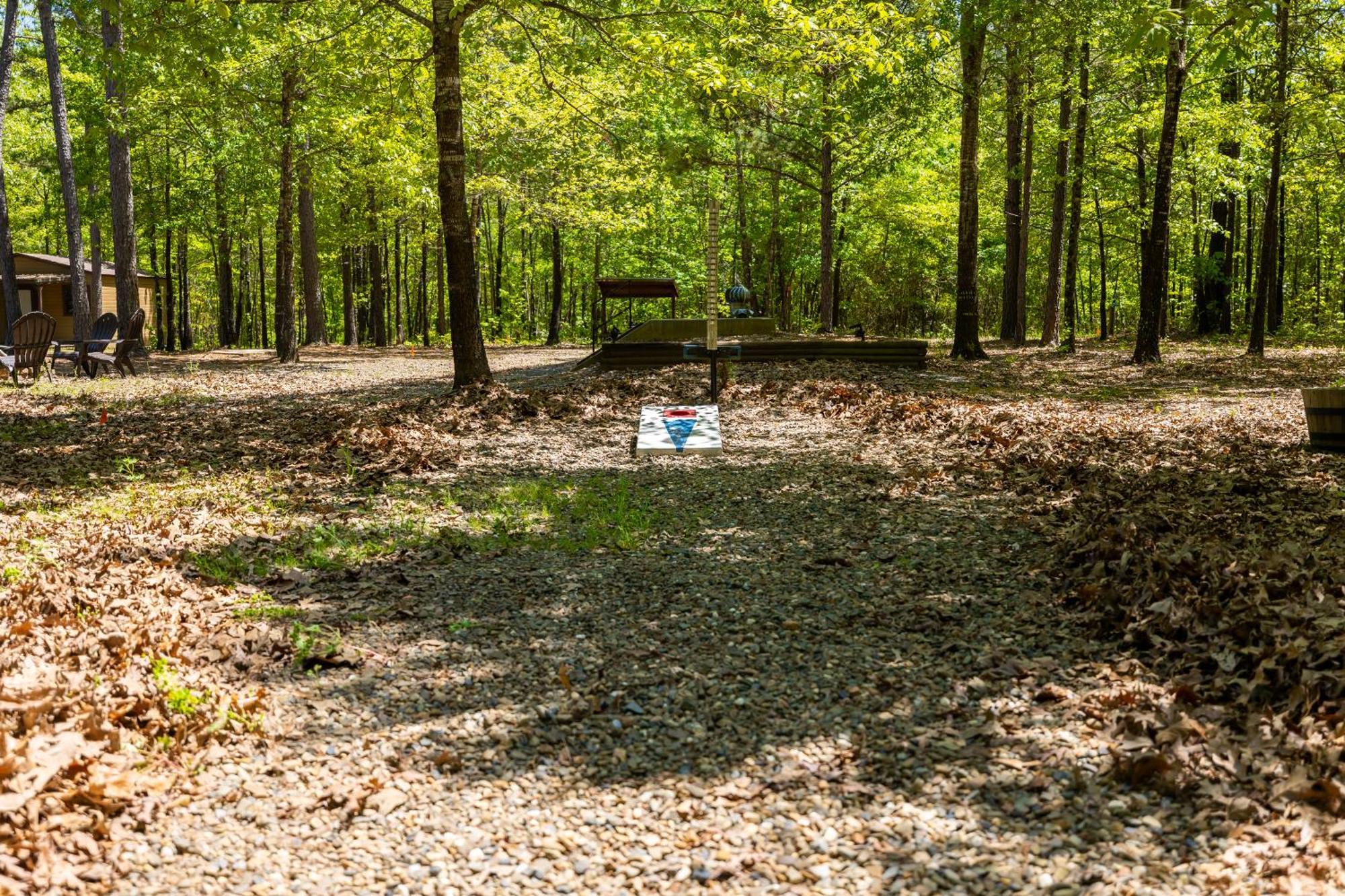ברוקן בו Cross Timbers Cabin On The Grove'S 25-Acres מראה חיצוני תמונה